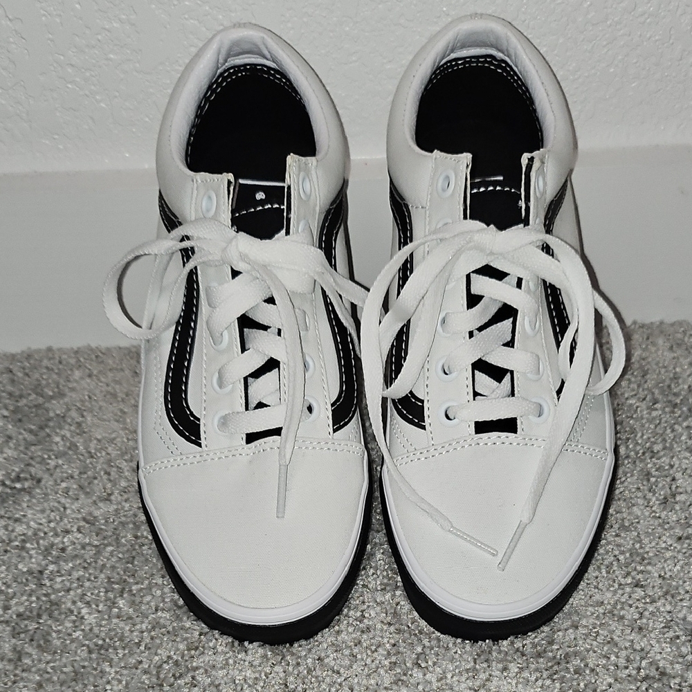 White and Dark BrowmbSneakers